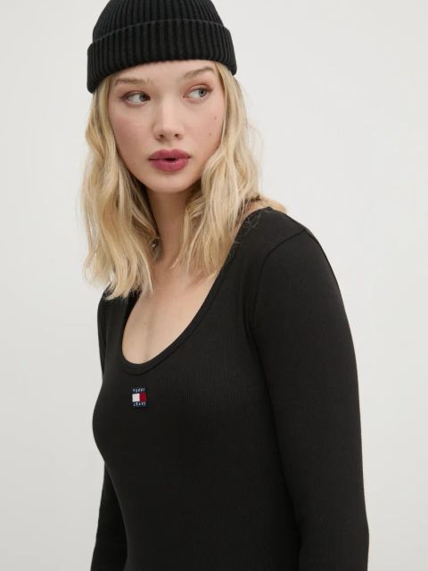 Tommy Jeans sukienka kolor czarny mini dopasowana DW0DW20276