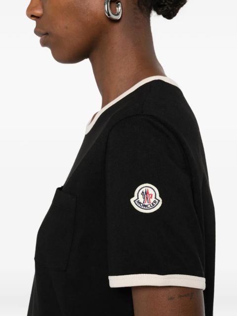 Moncler logo embroidery pocket T-shirt - Black