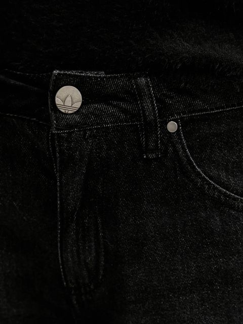 adidas Originals jeansy Denim Wide Pant damskie kolor czarny JV7453