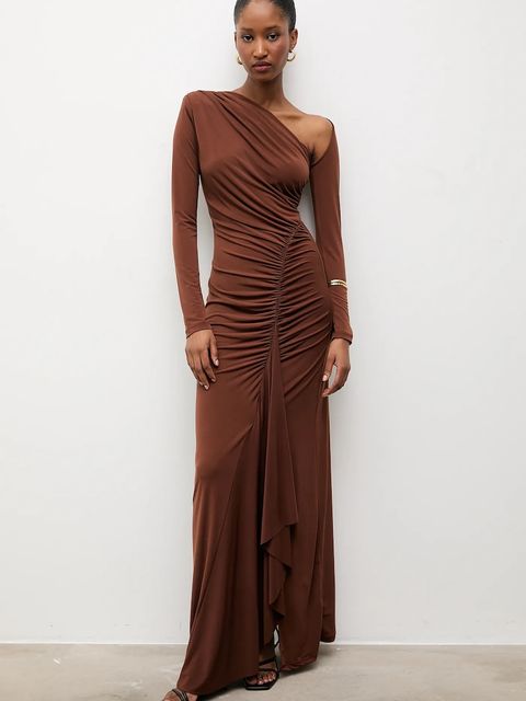 Answear.LAB sukienka kolor brązowy maxi dopasowana - zdjęcie produktu nr 2