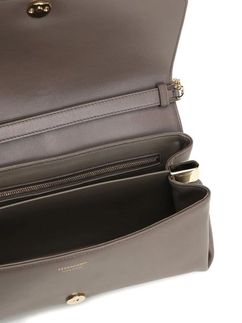 Ferragamo chain-strap flap shoulder bag - Grey - zdjęcie produktu nr 2