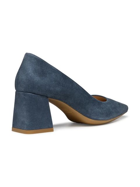 Geox szpilki D GISELDA kolor niebieski na słupku D36VCA 000MA C4067