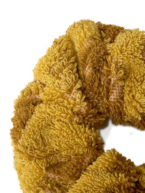 Chloé logo-engraved scrunchie - Yellow