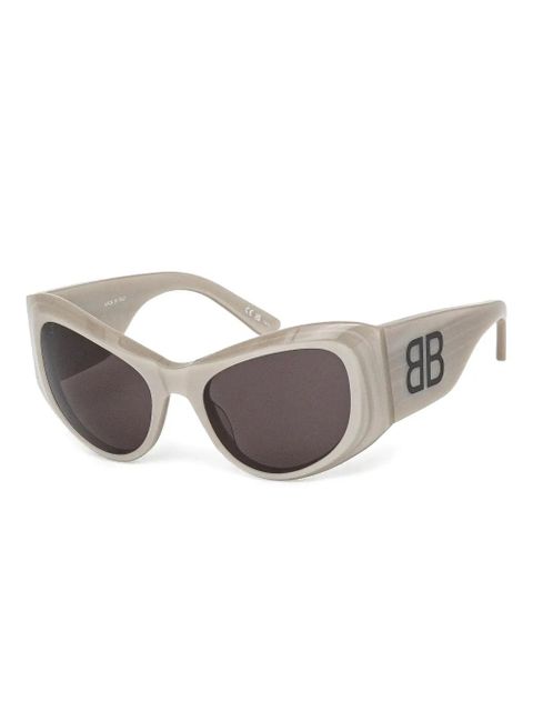Balenciaga Eyewear Bossy oversized cat-eye sunglasses - Grey - zdjęcie produktu nr 2