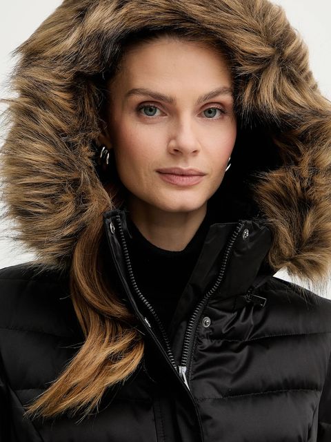 Guess kurtka puchowa MARINA