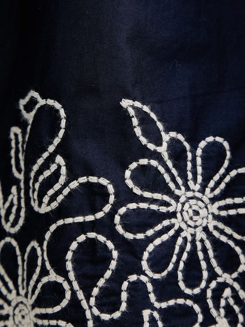 United Colors of Benetton sukienka bawełniana kolor granatowy midi rozkloszowana 4KUSDV0B7