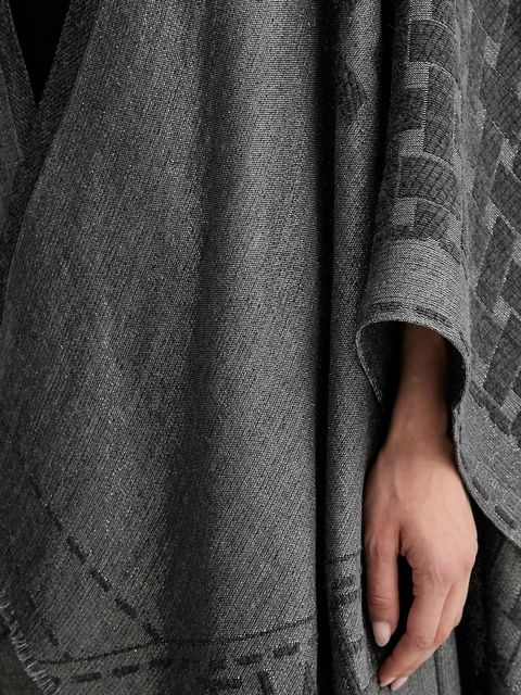 Twinset poncho kolor szary lekkie 252TO5570