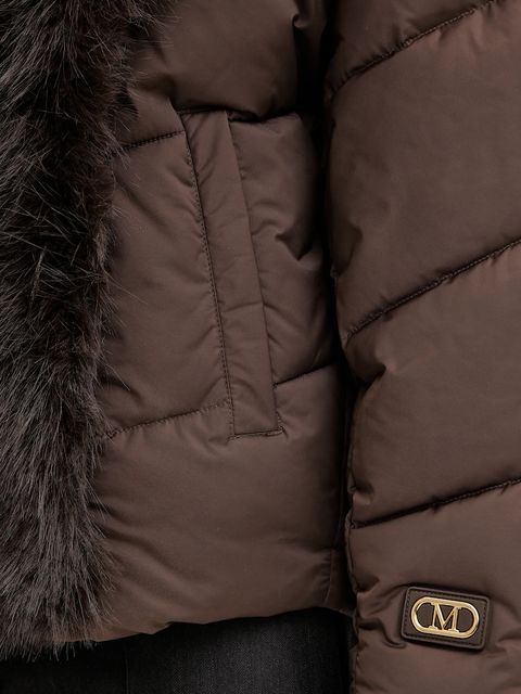 Marciano by Guess kurtka ESTELLA kolor brązowy zimowa 5BGL33 7378A