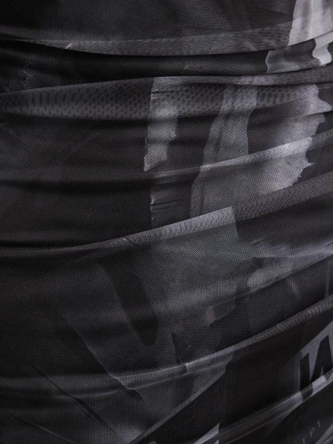 Desigual sukienka BRATISLAVA kolor szary mini dopasowana 25SWVK47