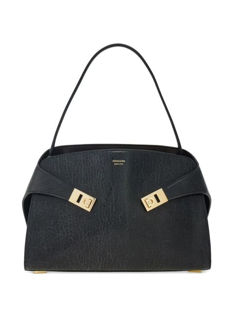 Ferragamo medium Hug leather shoulder bag - Black - zdjęcie produktu nr 1