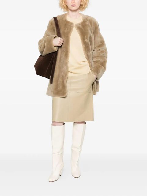 TOTEME belted shearling jacket - Neutrals