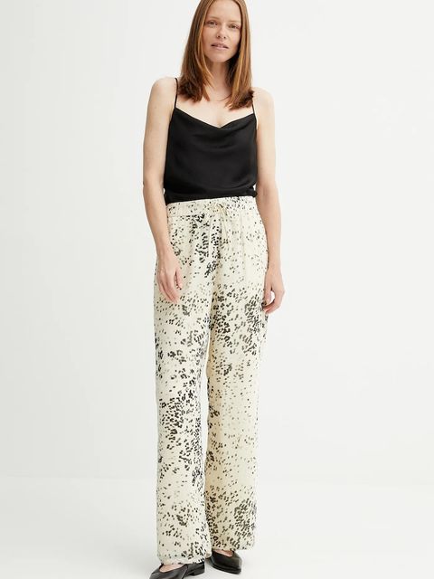 Calvin Klein spodnie damskie kolor beżowy proste high waist LV044B913G - zdjęcie produktu nr 2