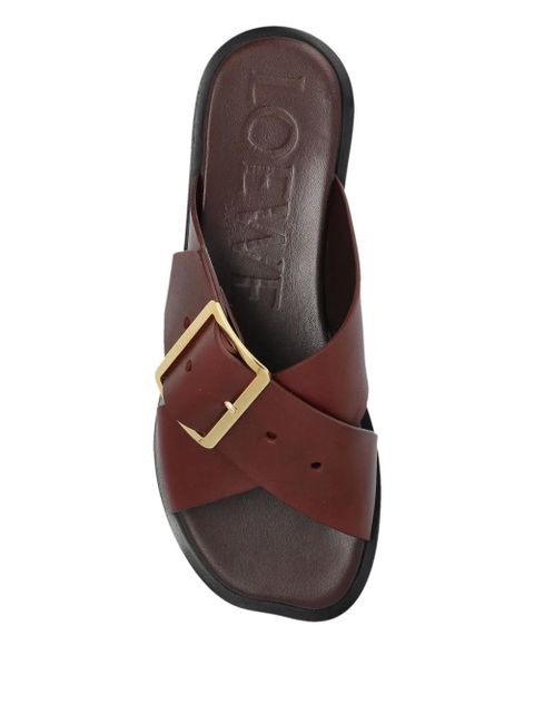 LOEWE buckle crisscross sandals - Red