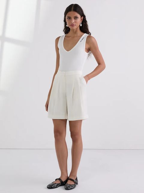 Karl Lagerfeld szorty damskie kolor beżowy gładkie high waist A3W10097 - zdjęcie produktu nr 1