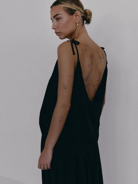 MUUV. t-shirt bez rękawów DUE kolor czarny - zdjęcie produktu nr 1