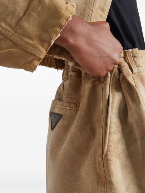 Prada pleat-detailing shorts - Neutrals
