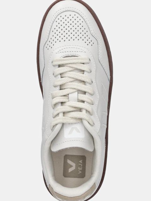 Veja sneakersy skórzane V-90 ZZ kolor biały VZ2020750A