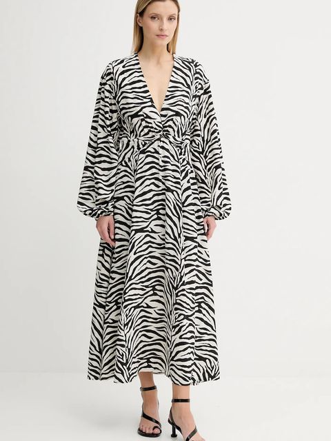 Gestuz sukienka kolor czarny maxi rozkloszowana 10910422 - zdjęcie produktu nr 1