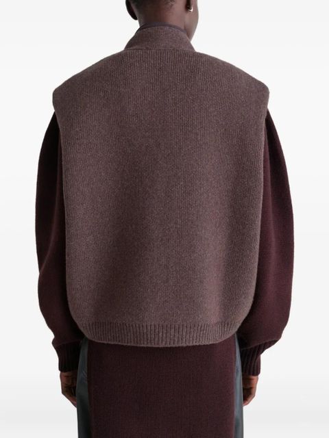 LEMAIRE Maxi patch-pocket sleeveless cardigan - Red