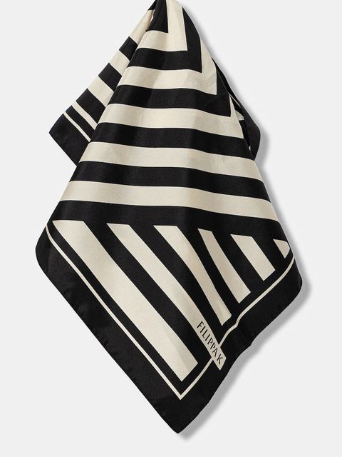 Filippa K apaszka jedwabna damska kolor czarny wzorzysta 31821 - zdjęcie produktu nr 1