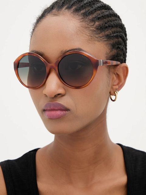 Guess okulary przeciwsłoneczne damskie kolor brązowy GU00155_5753P