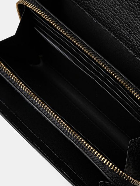 Coccinelle kopertówka skórzana kolor czarny E2 MW5 18 28 01