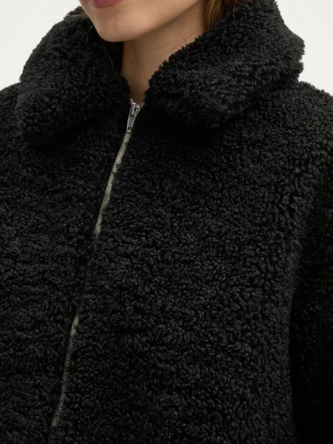 Levi's kurtka damska kolor czarny przejściowa A8814