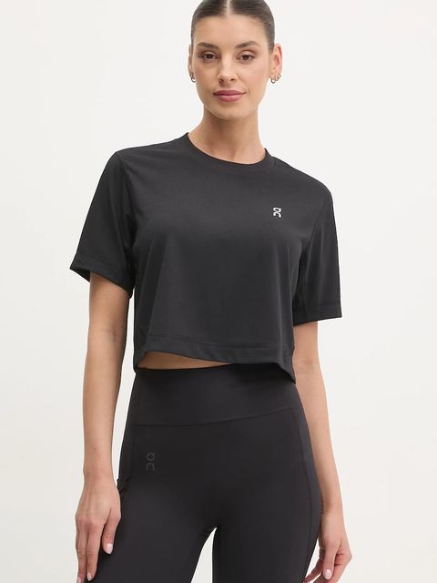 On t-shirt treningowy - zdjęcie produktu nr 2