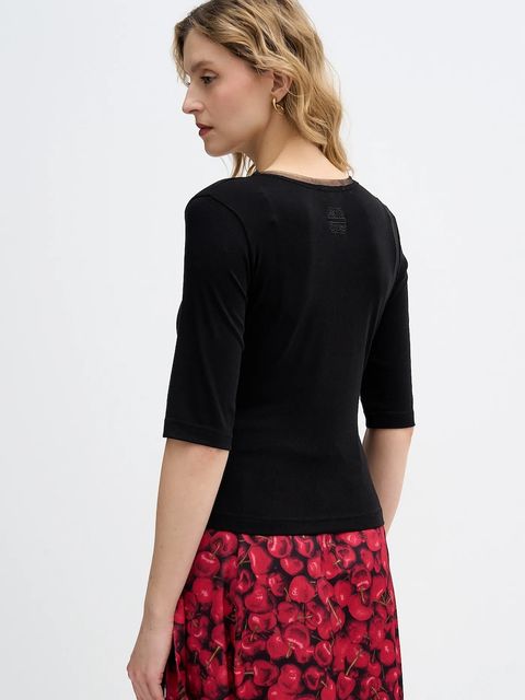 Never Fully Dressed t-shirt Cherry Teddy damski kolor czarny NFDTO2102