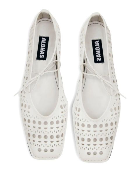 ALOHAS Sway Slit flat pumps - White