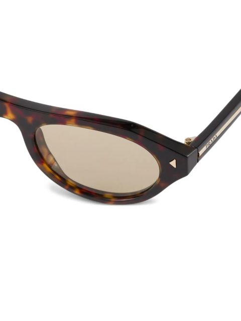 Prada Eyewear rivet-detail sunglasses - Brown - zdjęcie produktu nr 2
