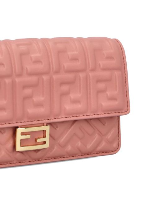 FENDI baguette embossed-logo leather wallet - Pink