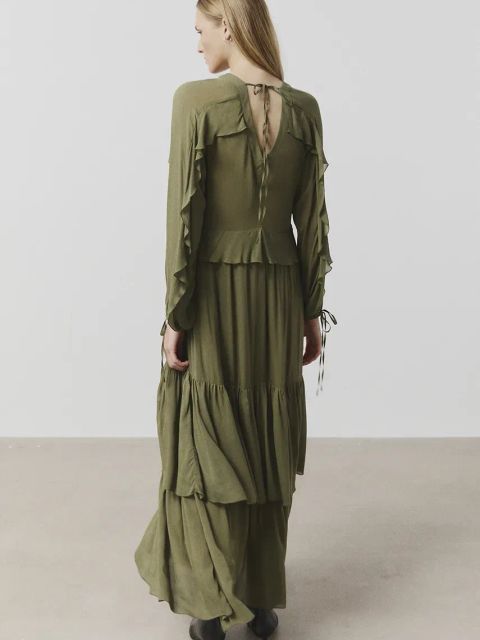 Answear.LAB sukienka kolor zielony midi rozkloszowana