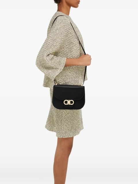 Ferragamo Gancini flap crossbody bag - Black - zdjęcie produktu nr 2