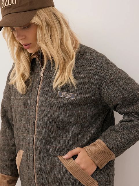 Bizuu kurtka BAIONA kolor brązowy przejściowa BAIONA BRĄZOWY