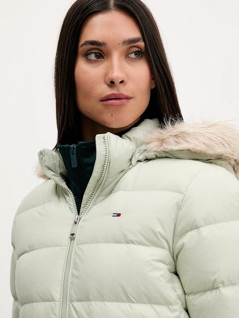 Tommy Jeans kurtka puchowa damska kolor zielony DW0DW18312