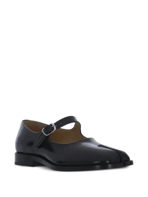 Maison Margiela Tabi buckle leather flat shoes - Black