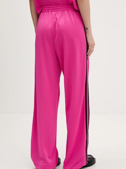 adidas Originals spodnie dresowe Firebird Tp damskie kolor różowy z aplikacją JY2696 - zdjęcie produktu nr 2