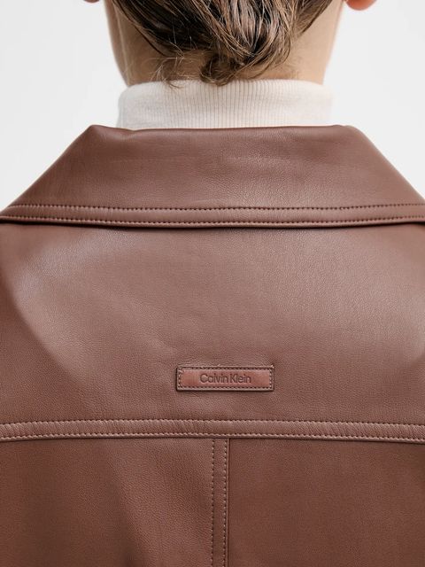 Calvin Klein Jeans koszula damska kolor brązowy relaxed z kołnierzykiem klasycznym LV044D165G