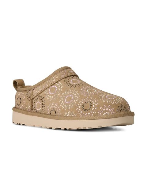 UGG kapcie zamszowe W Classic Micro Sun Stitch - zdjęcie produktu nr 1