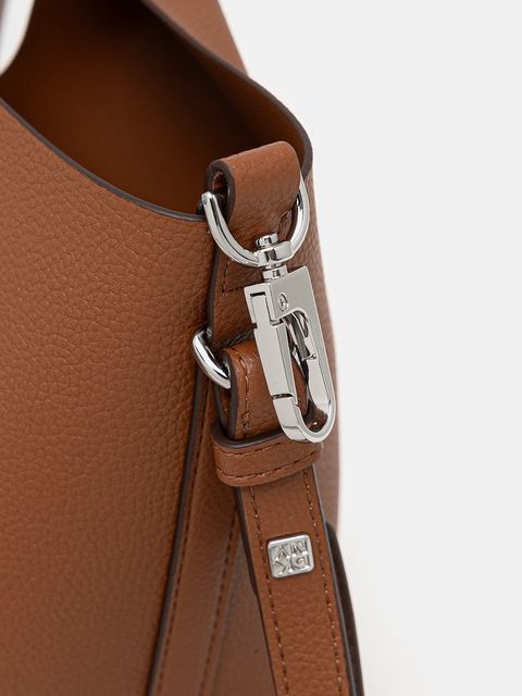 Dkny torebka PAULA kolor brązowy R53BAM60