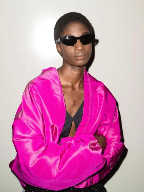 Balenciaga Eyewear Twist logo-print sunglasses - Black - zdjęcie produktu nr 2