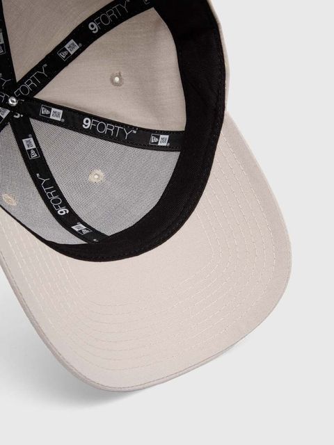 New Era czapka z daszkiem kolor beżowy z aplikacją
