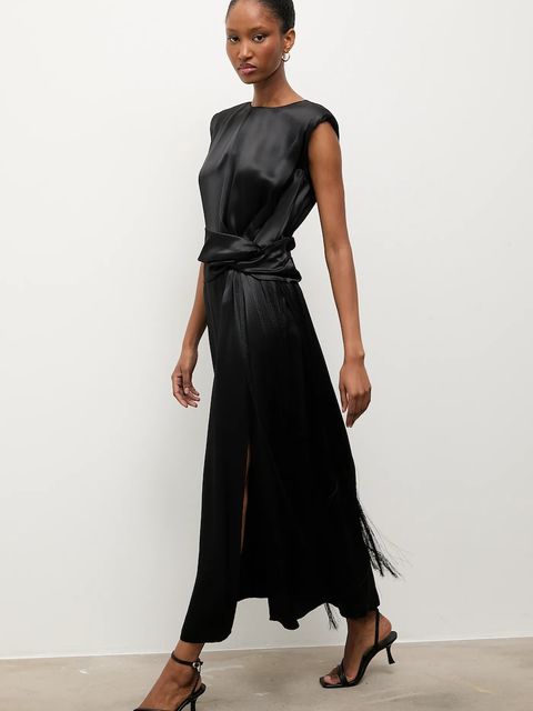 Answear.LAB sukienka kolor czarny midi rozkloszowana - zdjęcie produktu nr 1