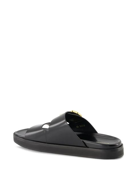 Givenchy logo-plaque leather slides - Black
