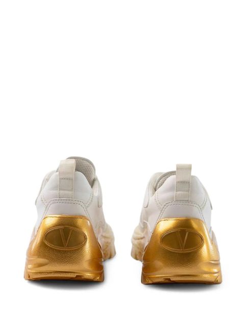 Valentino Garavani logo-detail sneakers - White
