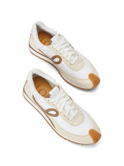 LOEWE Flow Runner 2.0 logo-embellishment sneakers - White