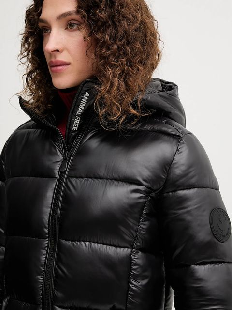 Save The Duck kurtka INES kolor czarny zimowa D45650W.LOVE21