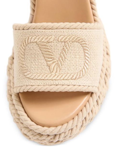 Valentino Garavani Vlogo Torchon Wedge sandal in linen canvas 130mm - Neutrals