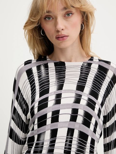 Desigual sweter NORUEGA damski kolor czarny lekki 25WWJF41